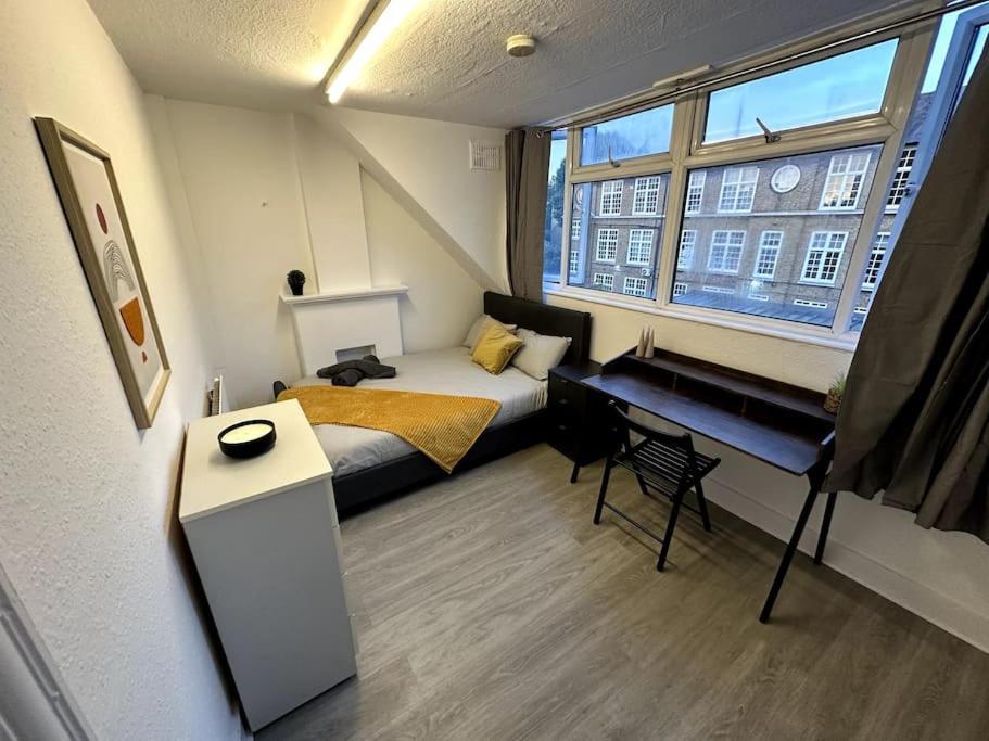 Spectacular 2 Bedroom On Tower Bridge London Exterior foto